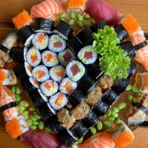 sushimi_srdce_sushi_z_lasky_Kurim
