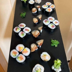 lahodny_vyber_sushi