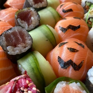 halloween_sushi_party_sushimi_kurim