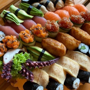 maki_nigiri_sushi_Kuřim_na_objednávku