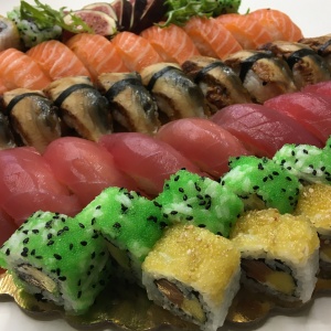 party_sushiMi_sushi_tacy
