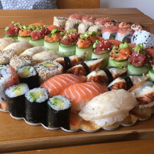 sushi_Kuřim_tácy_na_přání